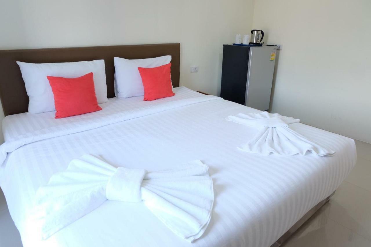 Dos'S House Apartment Nai Yang ภายนอก รูปภาพ